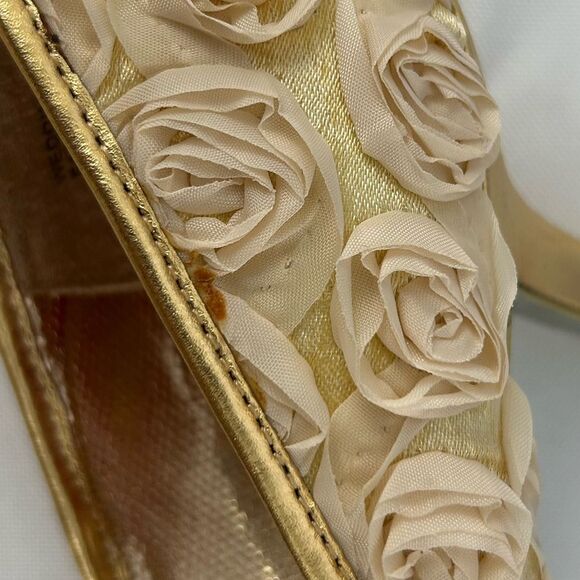Vintage Poetic License Rosette Floral Cream Heels Wedding Heels - Picture 8 of 8